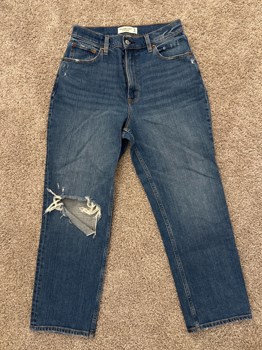 Abercrombie & Fitch Ankle Straight Ultra High Rise Curve Love Jean